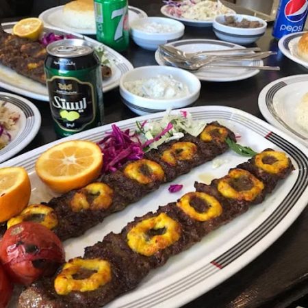  رستوران محرم  رشت