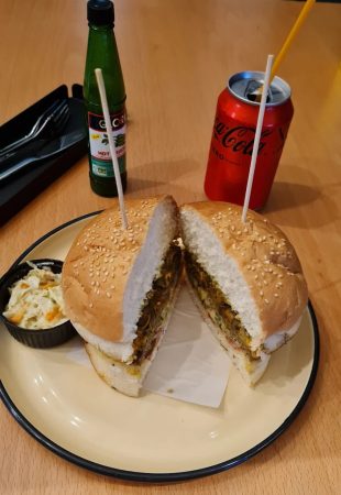 بوم برگر رشت