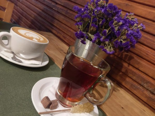 کافه اتاق روشن رشت