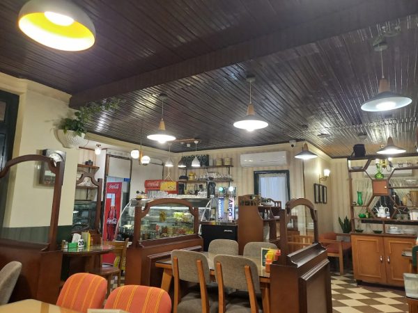 کافه خوراک مادام موسیو رشت