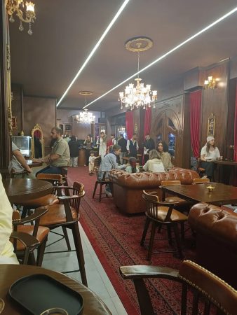 کافه باقلوا باکلاوانیا رشت