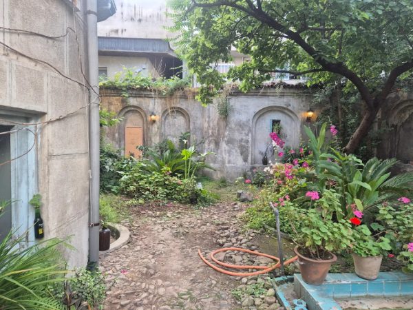 کافه موزه ارکاک رشت