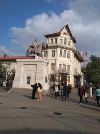 میدان شهرداری رشت