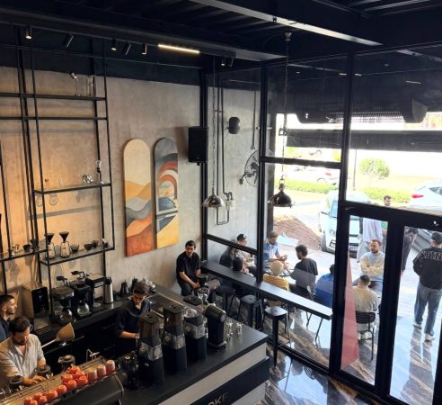 کافه ووک woke cafe