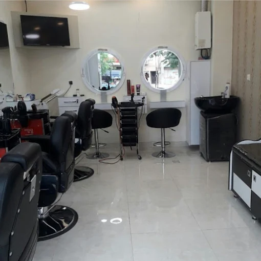 آرایشگاه مردانه در رشت