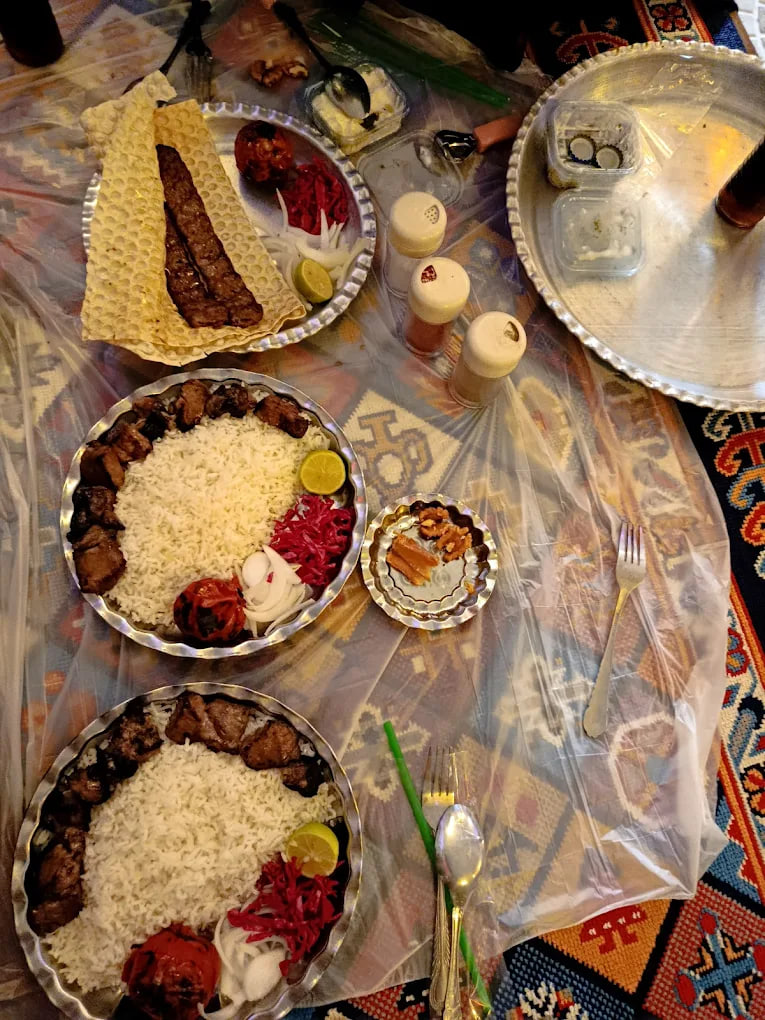 غذای رستوران عمه خانم 1